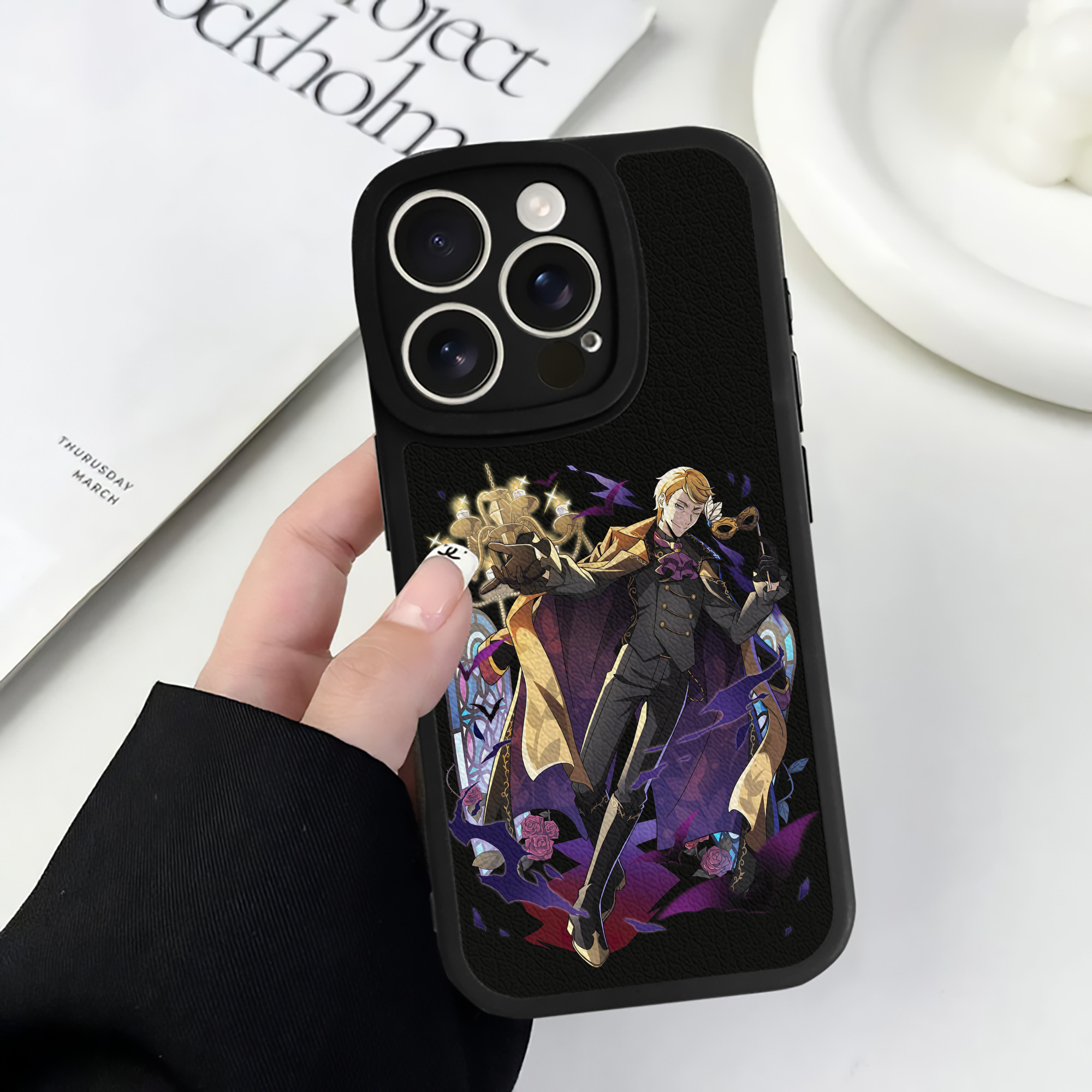 （画像用） 文豪ストレイドッグス Bungo Stray Dogs 【iPhone 16シリーズ対応】シリコンスマホケース（レザー調） 材質：シリコン